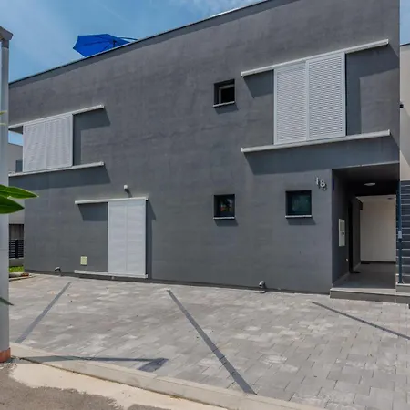 아파트 Cozy In With Wifi